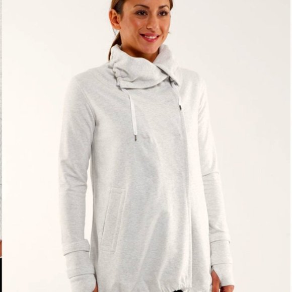lululemon athletica Sweaters - Lululemon Gratitude Wrap